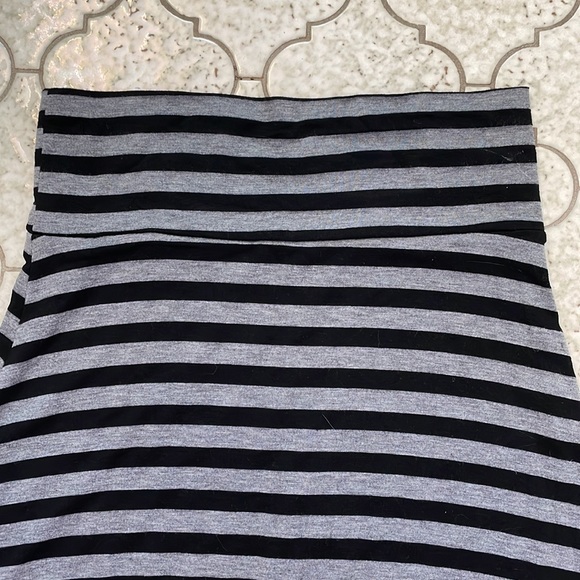 LnL juniors/womens maxi skirt - Picture 2 of 5